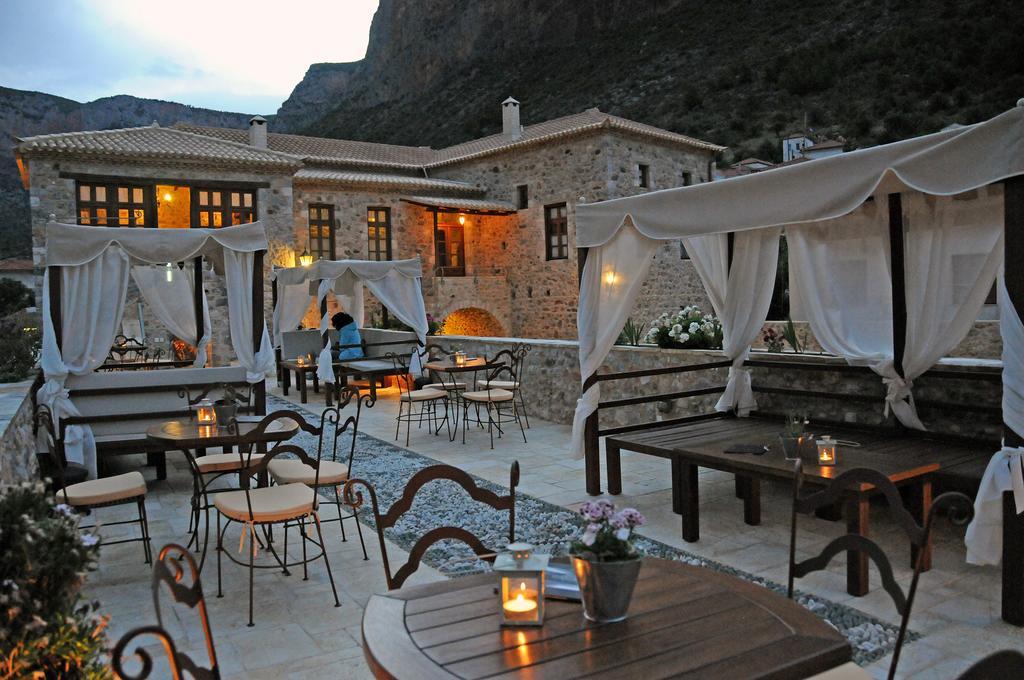 Archontiko Hatzipanayioti Hotel Leonídion