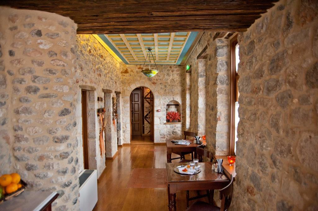 Hotel Archontiko Hatzipanayioti Leonídion