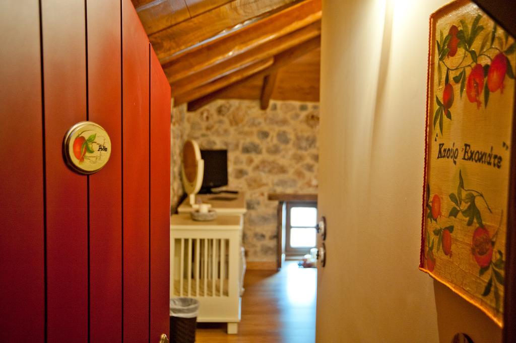 Hotel Archontiko Hatzipanayioti Leonídion