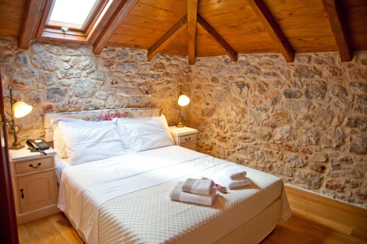 Archontiko Hatzipanayioti Hotel